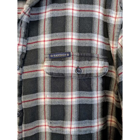 Nautica Mens Flannel Shirt Medium Black Gray Check Heavyweight Cotton Gorpcore - Picture 3 of 11